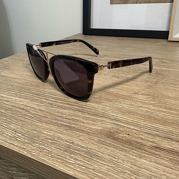 NWT AUTHENTIC Balmain Paris Tortoise Gold Sunglasses BL 2106 - Picture 4 of 4